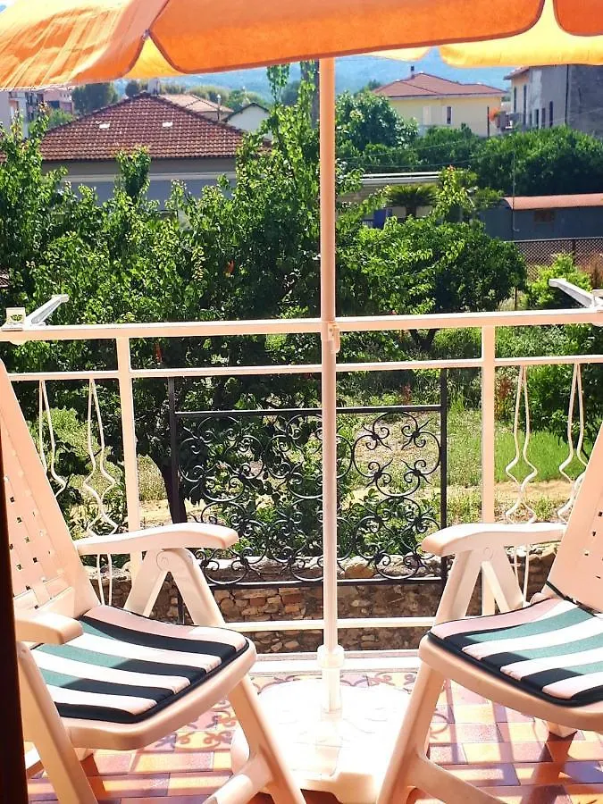 Casa Dionisia Apartment Diano Marina